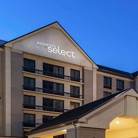 Wyndham Garden Kansas City Airport Екстериор снимка